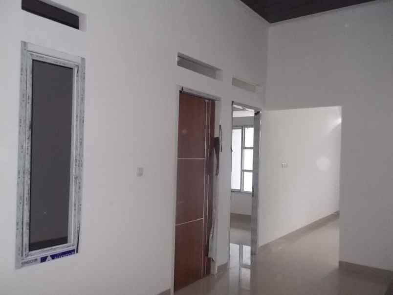 rumah top harga ngedrop lingkungan markotop