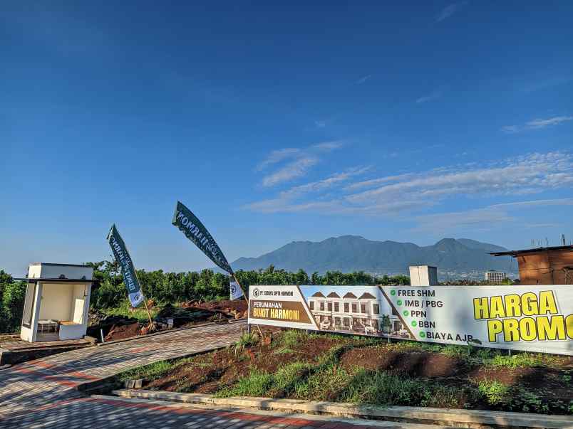 rumah villa di malang karangploso dekat batu dijual