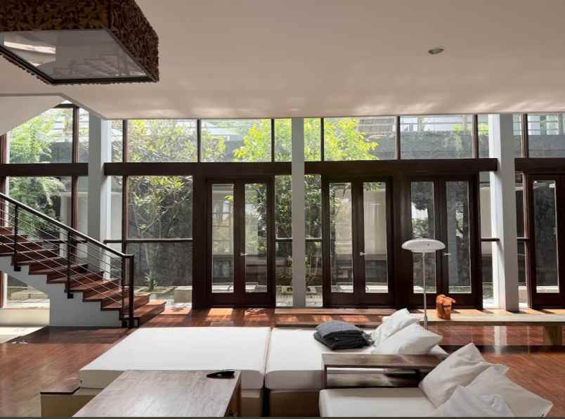 rumah villa mewah fully furnished dago resort pakar