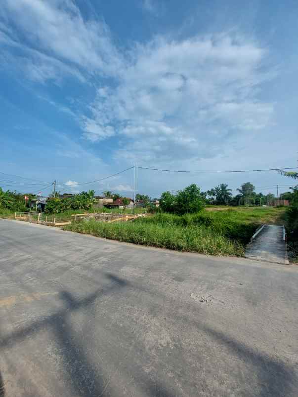 shm tanah tepi aspal sekojo ujung