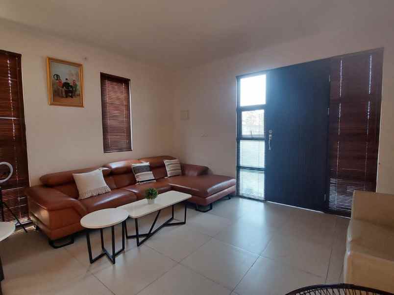 take over murah rumah mewah type luas 109 116 meter