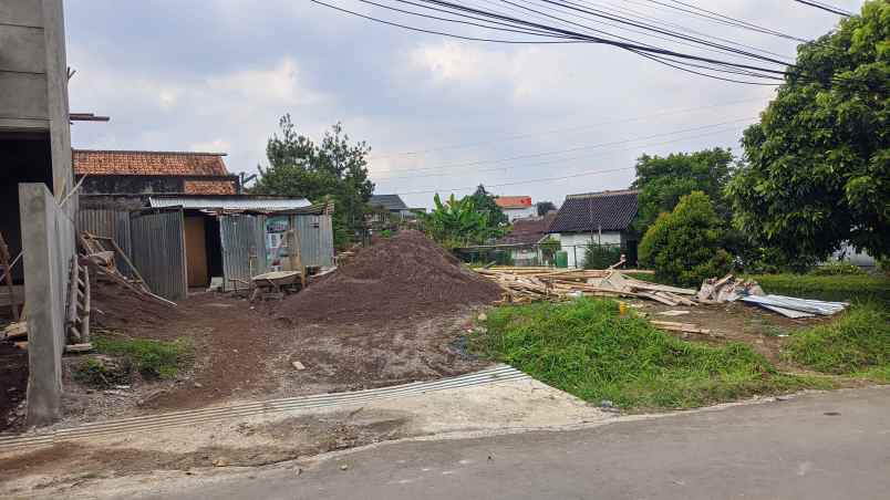 tanah komplek di cihanjuang luas 124m2 shm siap bangun