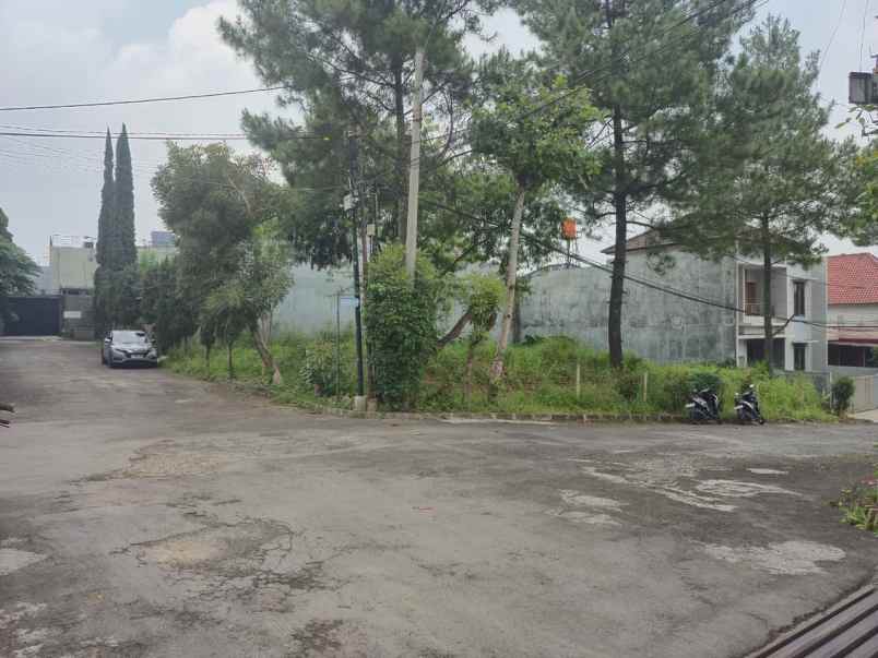 tanah kotak komplek ciwaruga hook shm row jalan besar