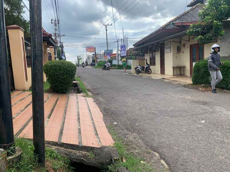 tanah pinggir jalan strategis di kota palembang