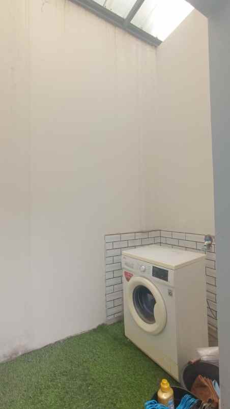 tugu cimanggis rumah mewah strategis harga nego