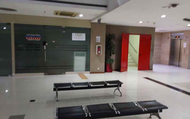 unit kantor di mt haryono square cawang
