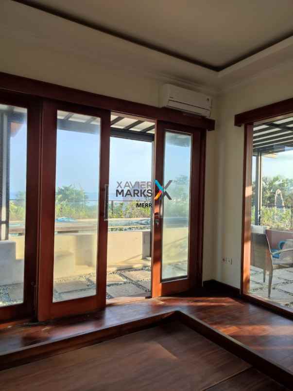 villa sanur bali 50 m dari pantai siap huni