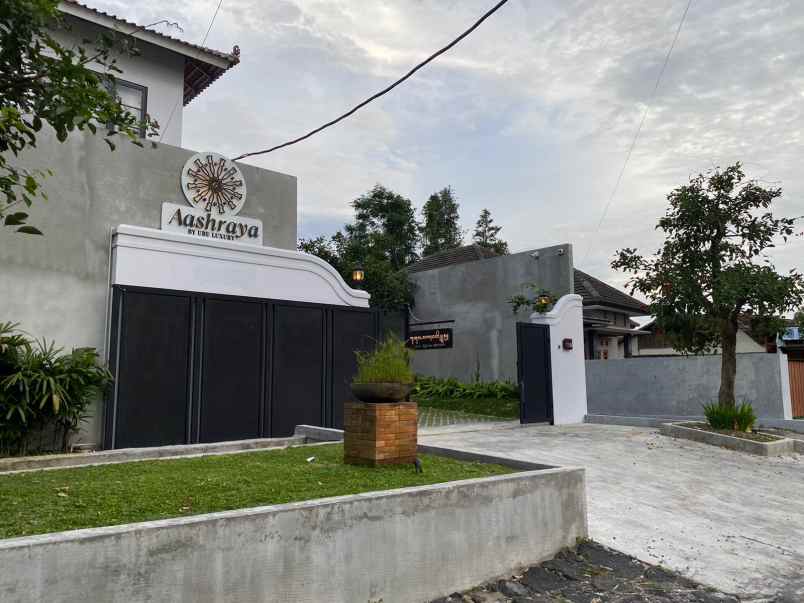 300 jt an dijual tanah jl kaliurang km 10 jogja