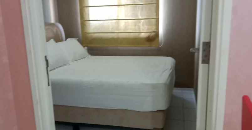 apartemen east cost lantai 11 lift private