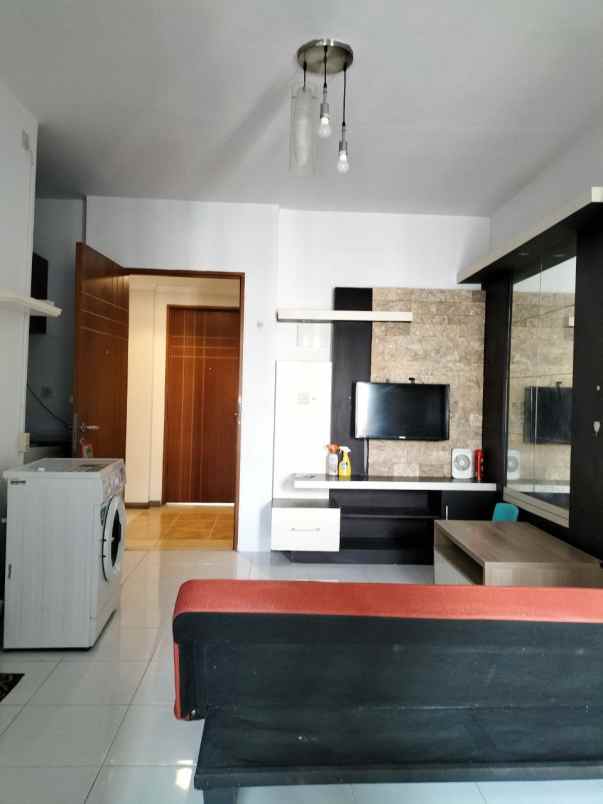 apartemen eastcoast residence semi furnish