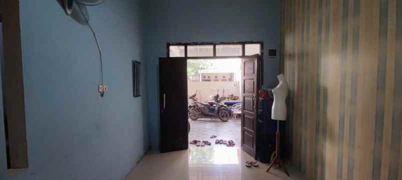 dijual 1 unit rumah di perumahan dasana indah