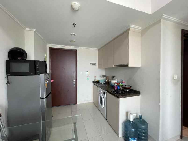 dijual apartemen apartemen green sedayu