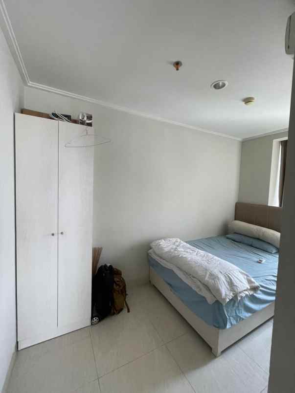 dijual apartemen apartemen green sedayu