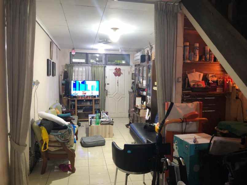 dijual apartemen janur hijau kelapa gading