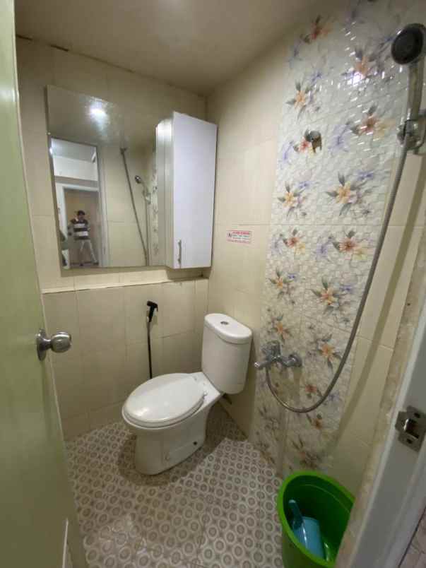 dijual apartemen jl jend a yani kav 49