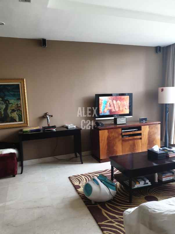 dijual apartemen mega kuningan