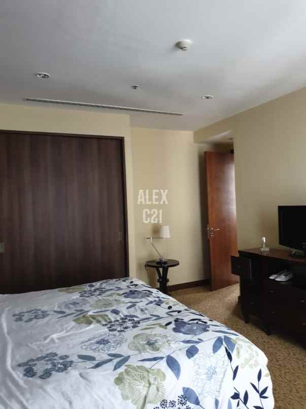 dijual apartemen mega kuningan