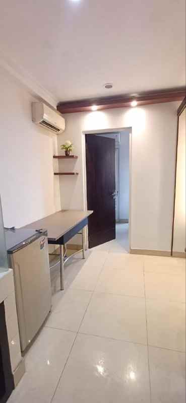 dijual apartemen metropolis apartemen