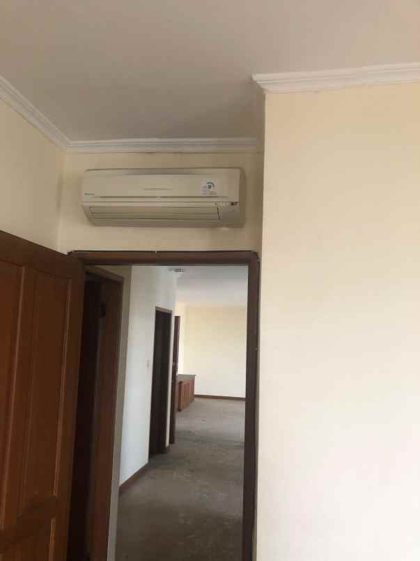 dijual apartemen midtown dibawah njop jakarta selatan
