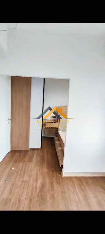 dijual apartemen podomoro tower lexington