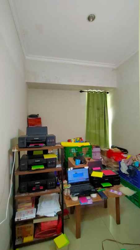 dijual apartemen puri safira regency