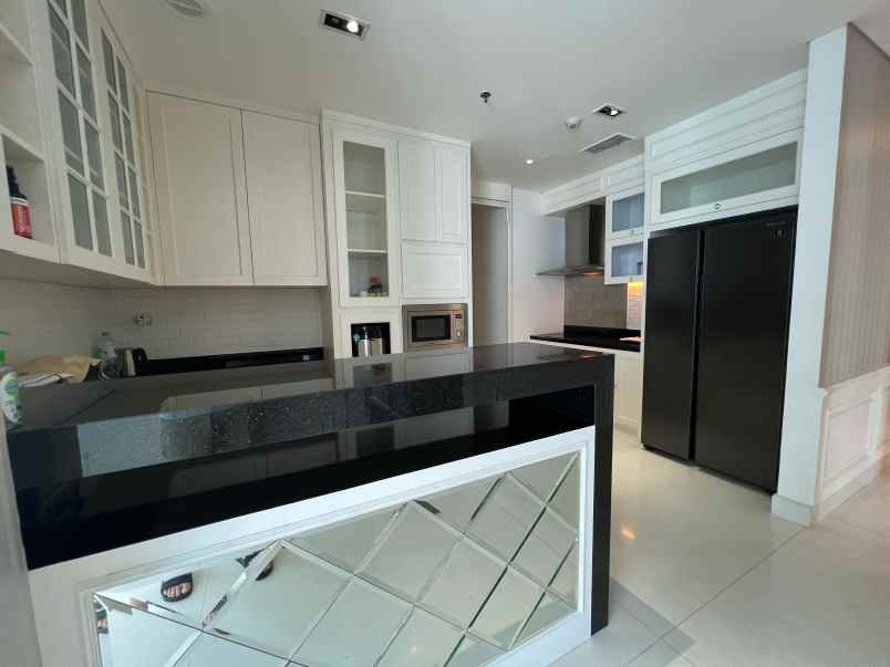 dijual apartemen wq4r jr6 london pluit