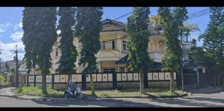 dijual cepan rumah di taman mutiara cimahi