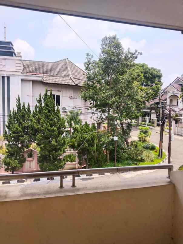 dijual cepan rumah di taman mutiara cimahi