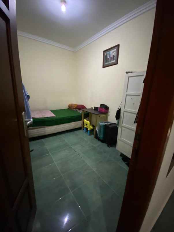 dijual cepat rumah di mt haryono tebet jakarta selatan