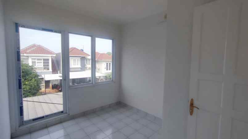 dijual cepat rumah legenda wisata cibubur siap huni