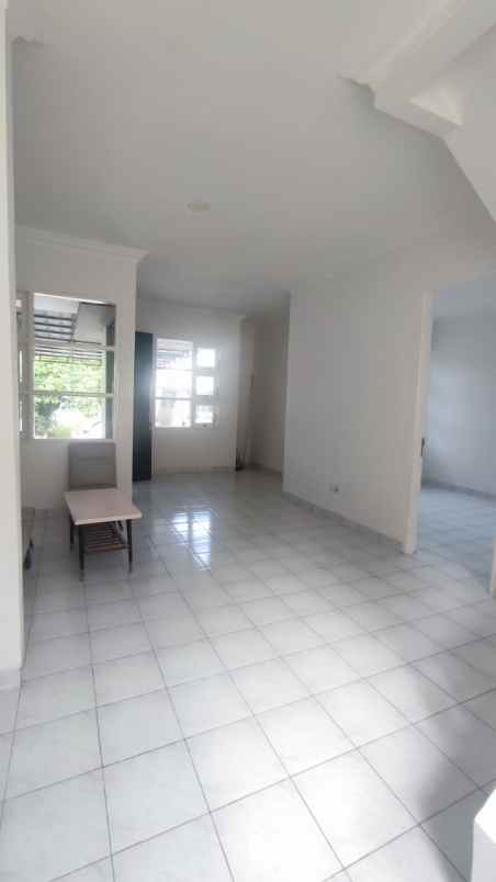 dijual cepat rumah legenda wisata cibubur siap huni