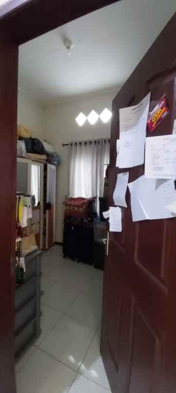 dijual cepat rumah perum sekarpuro resident