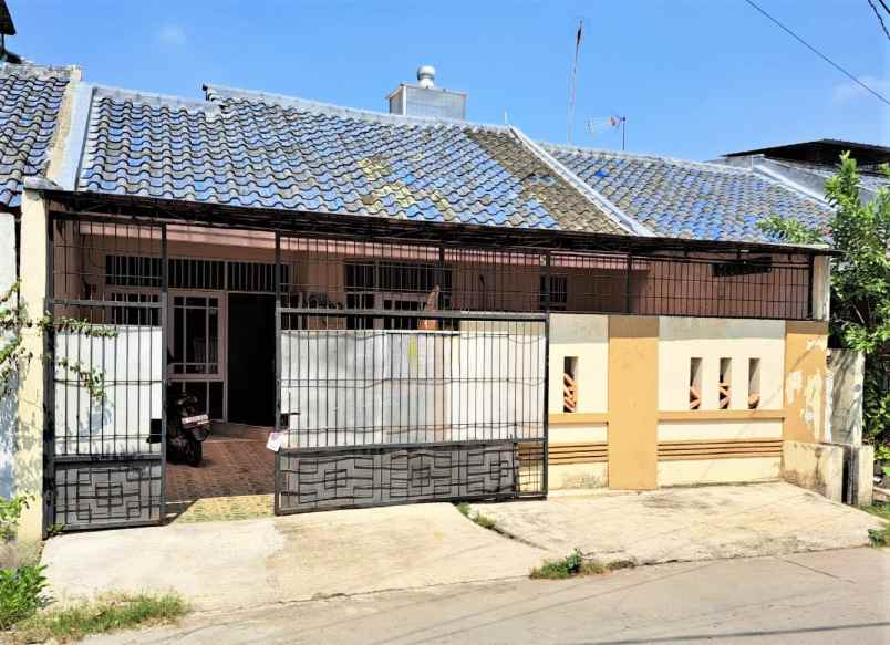 dijual cepat rumah perumahan kota harapan indah bekasi