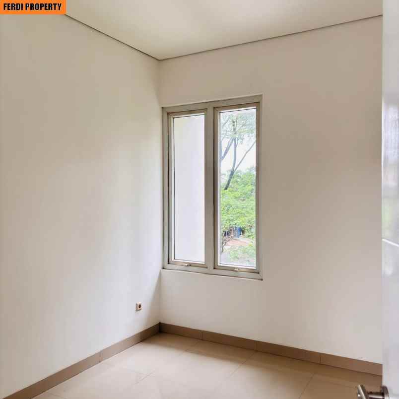 dijual cepat rumah view danau citra gran cibubur