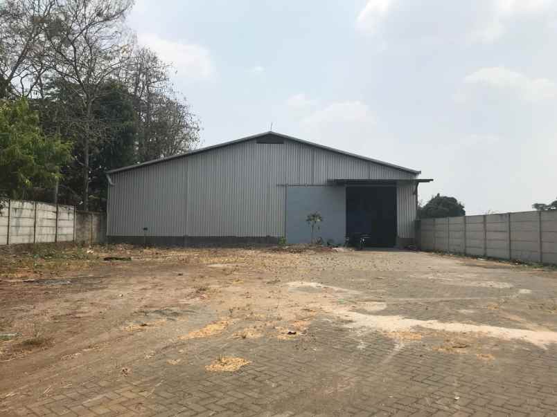 dijual gudang di jalan mojosari trawas