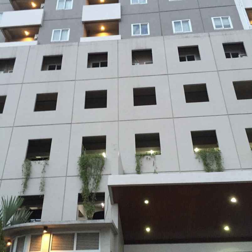 dijual hotel kembangsari kec semarang