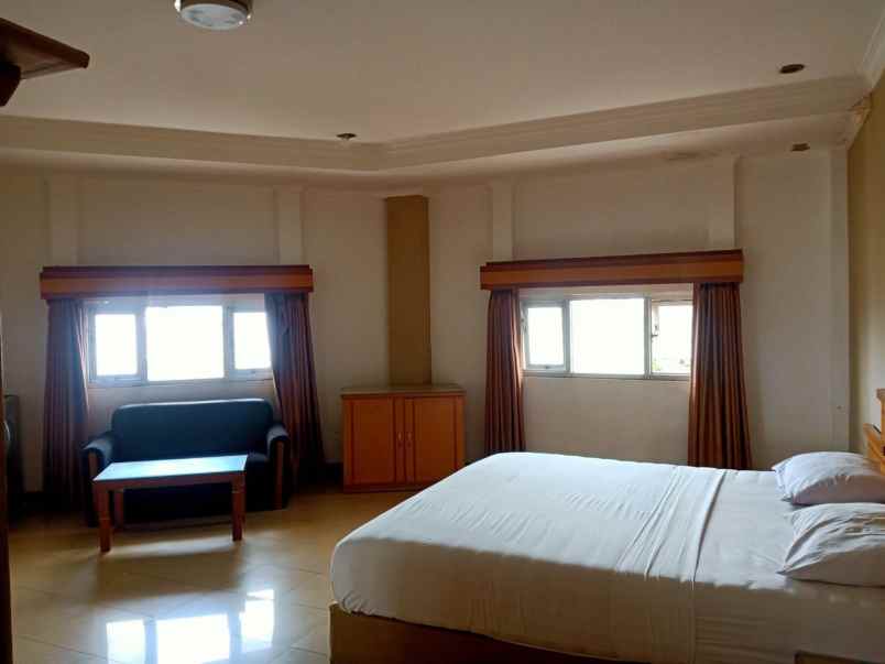 dijual hotel komplek citra antapani bandung