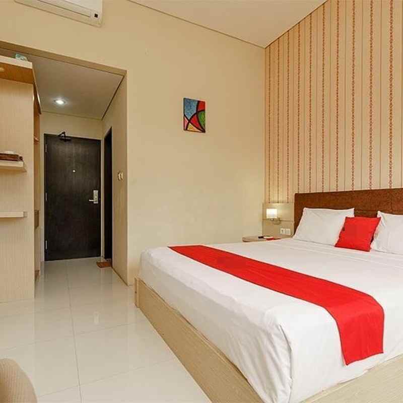 dijual hotel pejanggik kec mataram kota