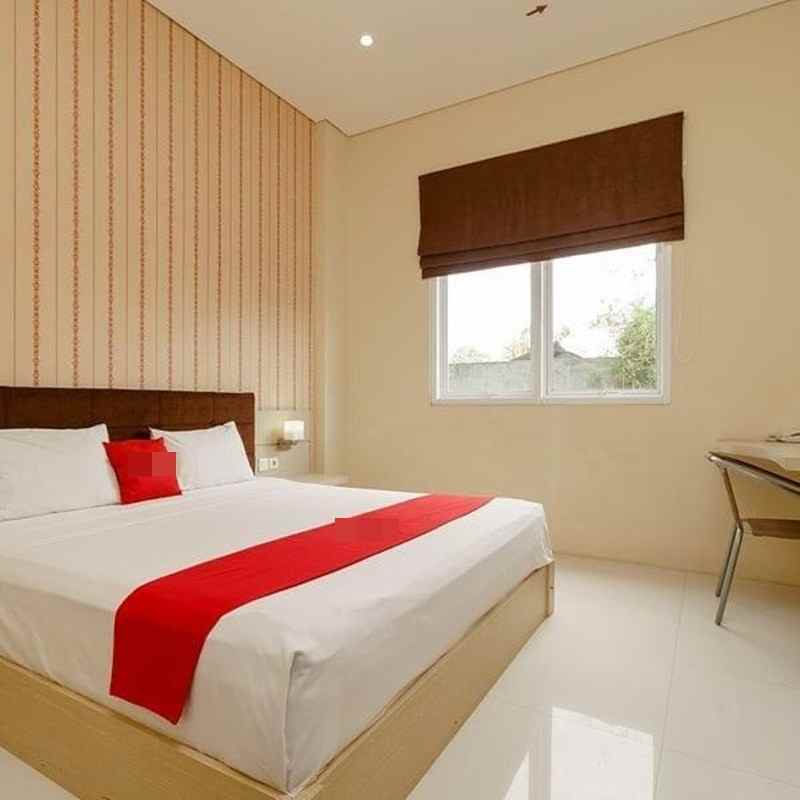 dijual hotel pejanggik kec mataram kota