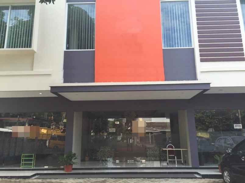 dijual hotel pejanggik kec mataram kota