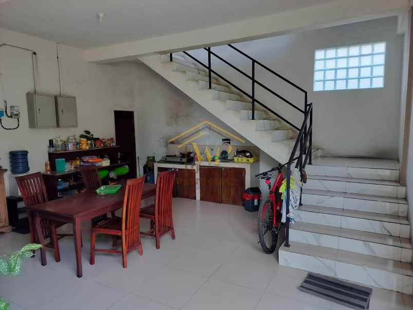 dijual kos ekslusif 2 lantai dekat kampus ugm