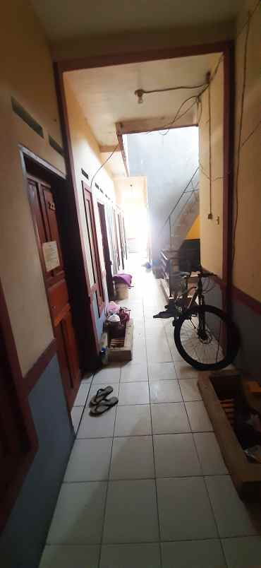 dijual kost babakan surabaya