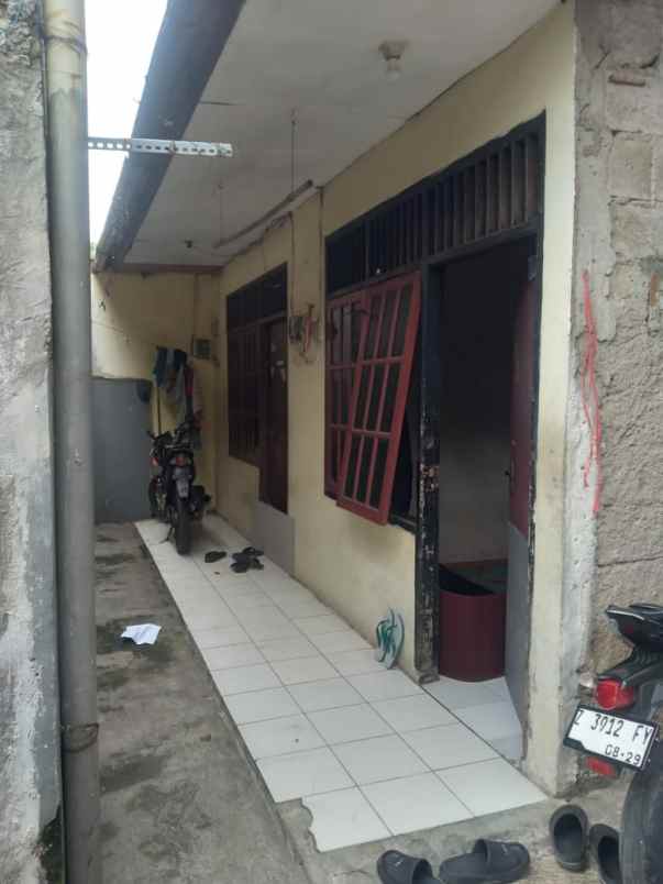 dijual kost cirendeu ciputat timur tangsel