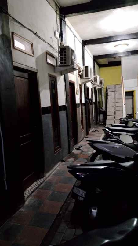 dijual kost jetis kulon surabaya
