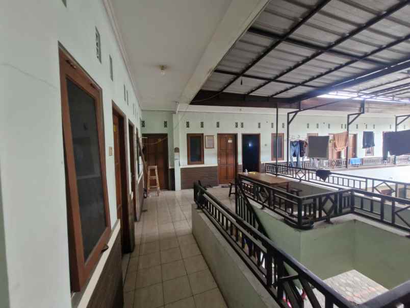 dijual kost jl kandang sapi rt 02 rw