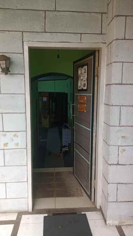 dijual kost jl rancagoong indah