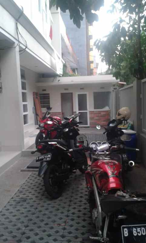 dijual kost komplek sandang