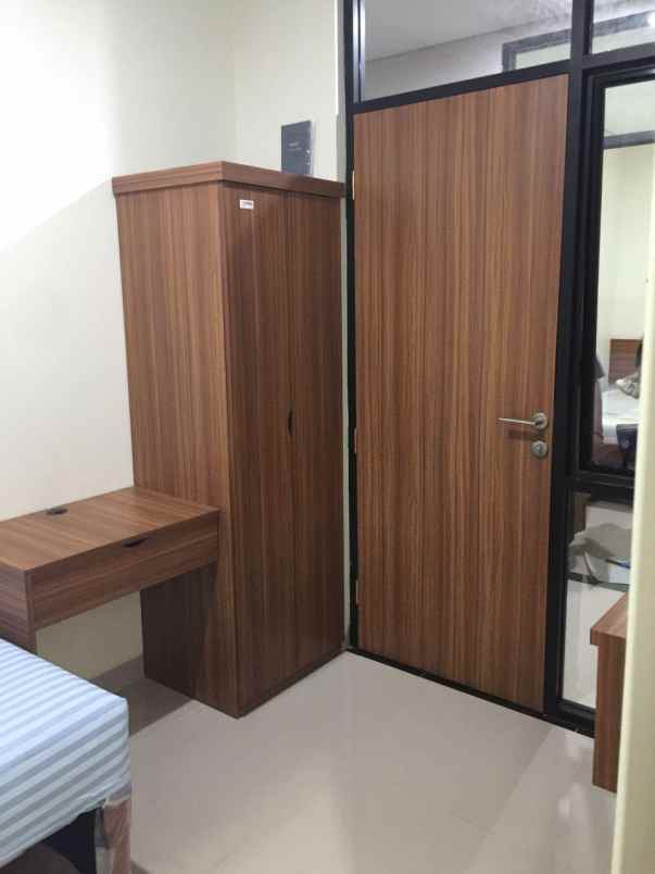 dijual kost komplek sandang