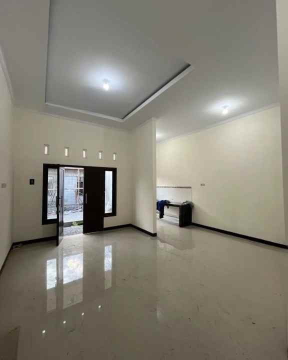 dijual kost wedomartani kec ngemplak