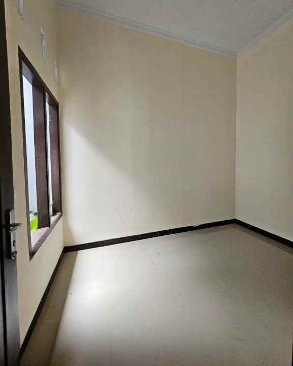 dijual kost wedomartani kec ngemplak